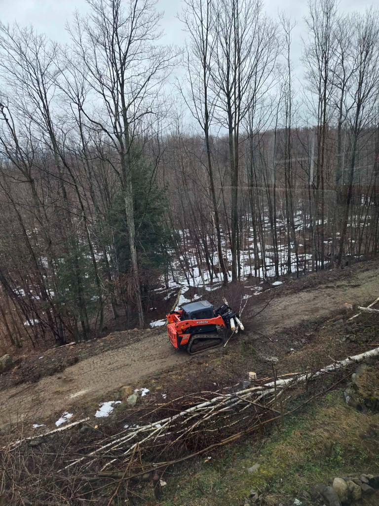 Kubota SVL 75-2 in action